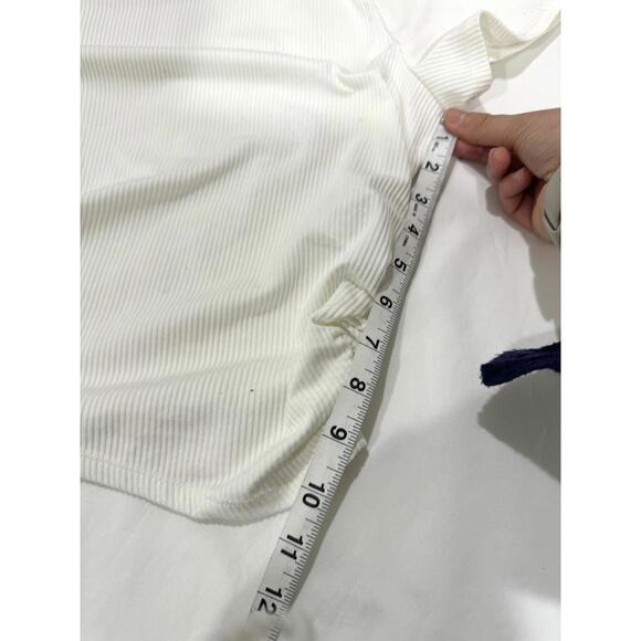 Hollister White Ribbed Ruched Sides Crewneck Cropped Baby Tee- Size Large - Picture 6 of 7